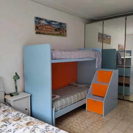 Daniele's Flat 3 In Venice شقة *