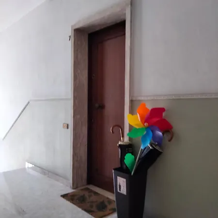 Daniele's Flat 3 In Venice شقة